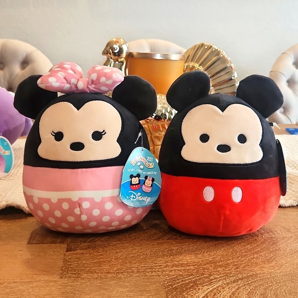 2 squishmallows